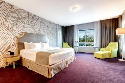 Lux Hotel Miami