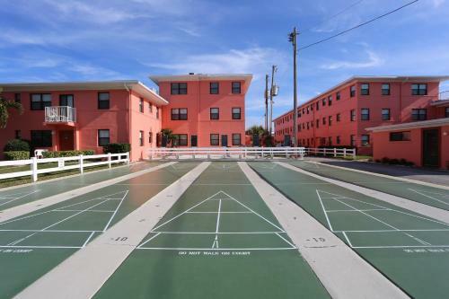 Hotel Gulf Winds Resort By Trs