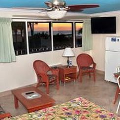 Plaza Beach Hotel - Beachfront Resort