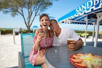 Hotel Guy Harvey Outpost - A Tradewinds Beach Resort