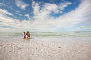 Hotel Guy Harvey Outpost - A Tradewinds Beach Resort