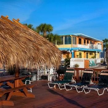 Hotel Bayview Plaza Waterfront Resort