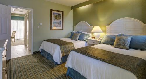Hotel Alden Suites - A Beachfront Resort