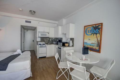 Aparthotel Private Studios At The Casablanca