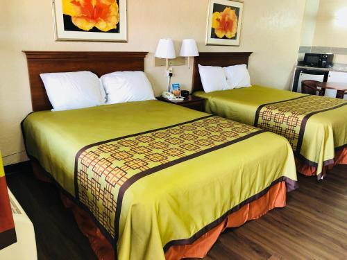 Motel Deluxe Inn - Sarasota