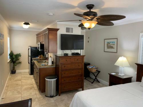 Hotel Twin Palms At Siesta