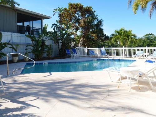 Hotel Siesta Key Bungalows