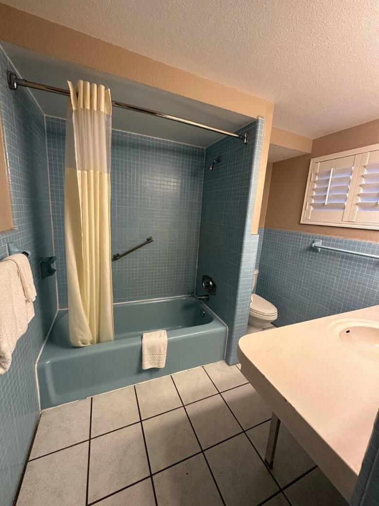 Hotel Tahitian Inn & Spa Tampa
