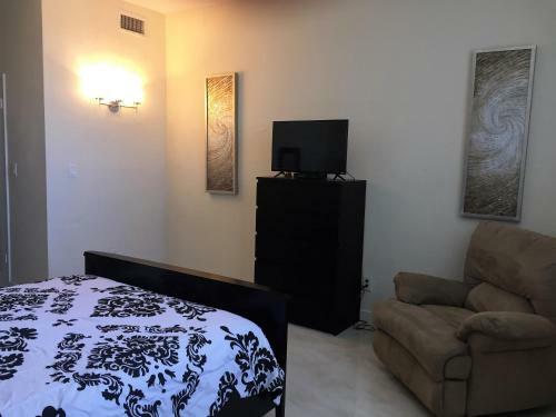 Ocean Reserve Apartment