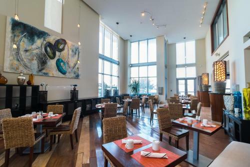 Marenas Beach Resort Apartments