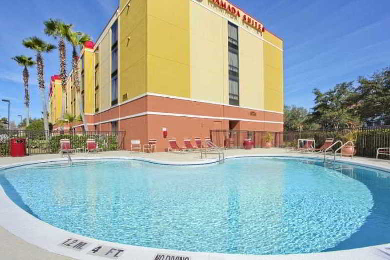 Hotel Ramada Suites Orlando Airport