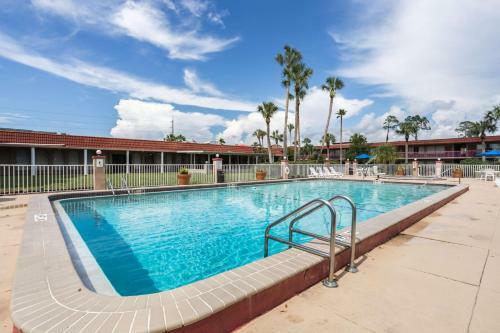 Motel 6 Spring Hill Weeki Wachee
