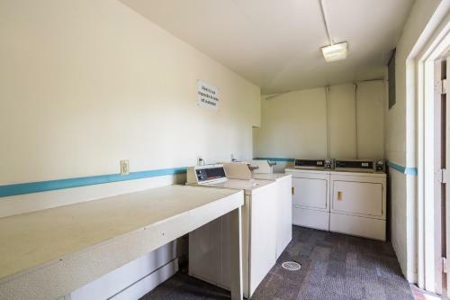 Motel 6 Spring Hill Weeki Wachee