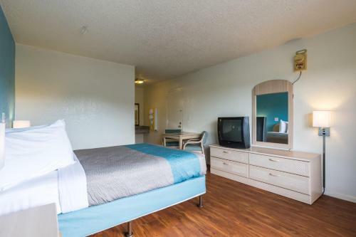 Motel 6 Spring Hill Weeki Wachee