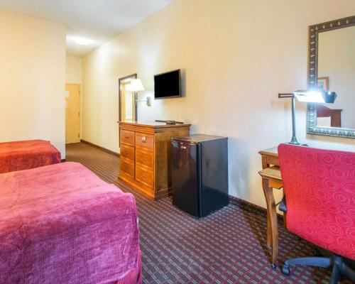 Hotel Rodeway Inn Wesley Chapel