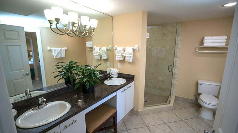 Hotel Vacation Village At Weston