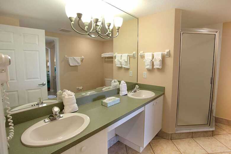 Hotel Vacation Village At Weston