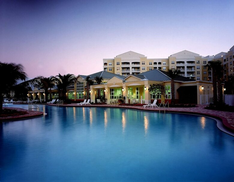 Hotel Vacation Village At Weston