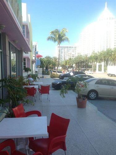 Collins Avenue Hostel