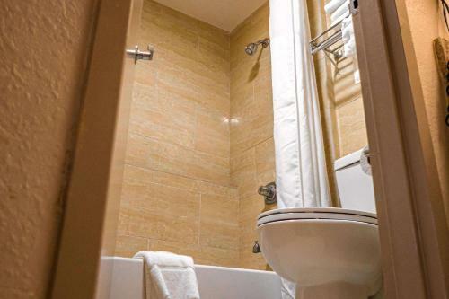 Hotel Quality Inn & Suites Austell