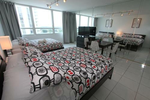 Soleil Apartments