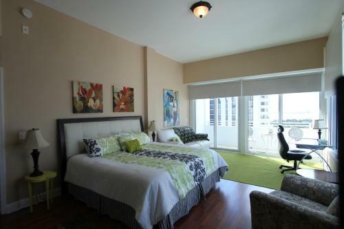 Soleil Apartments