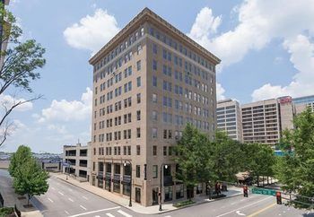 Glenn Hotel, Autograph Collection
