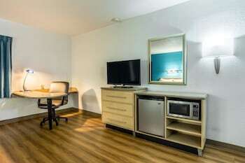 Motel 6 Atlanta Downtown