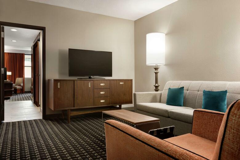 Doubletree By Hilton Hotel Atlanta Downtown