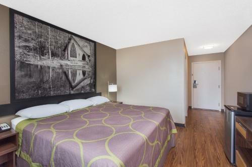 Hotel Super 8 By Wyndham Columbus Airport