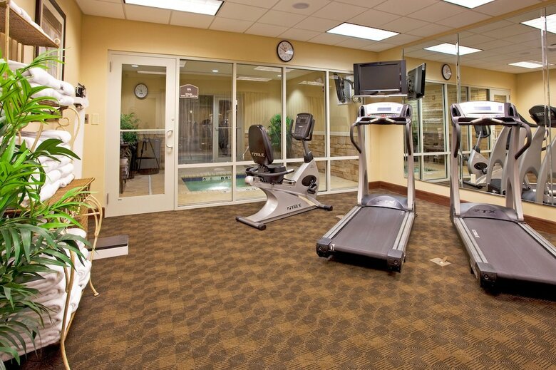 Hotel Holiday Inn Express Columbus At Northlake