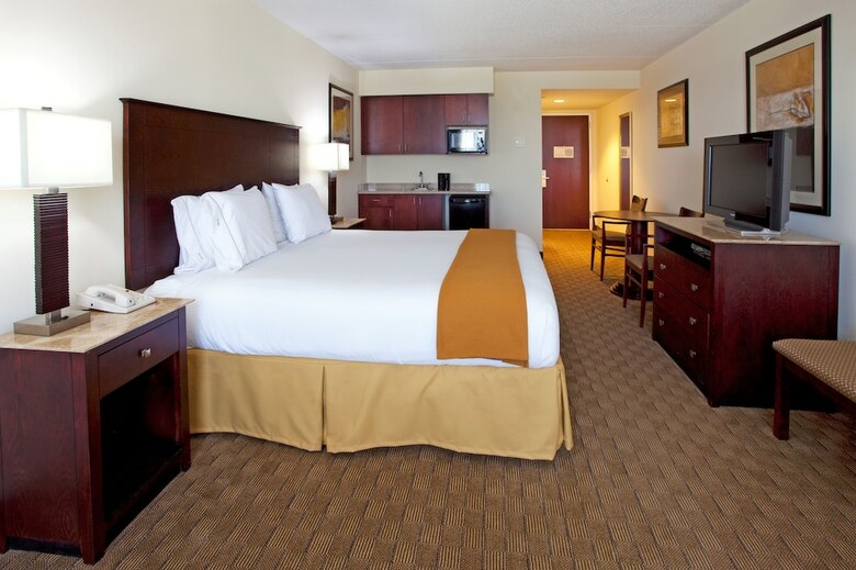 Hotel Holiday Inn Express Columbus At Northlake