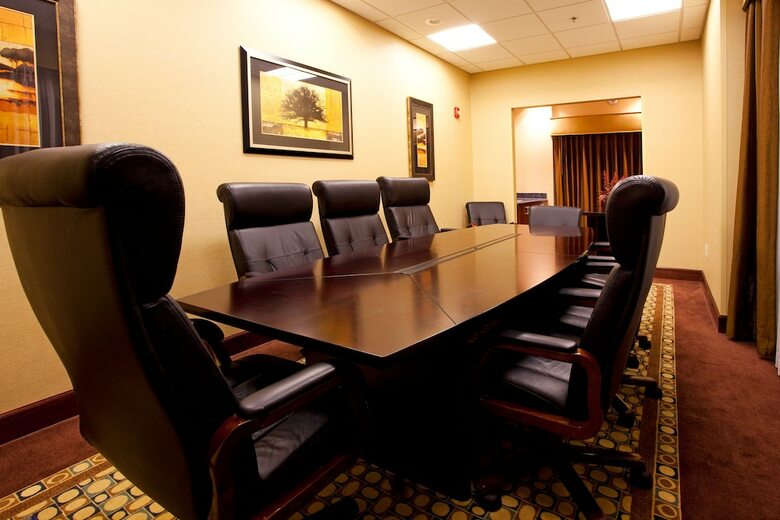 Hotel Holiday Inn Express Columbus At Northlake