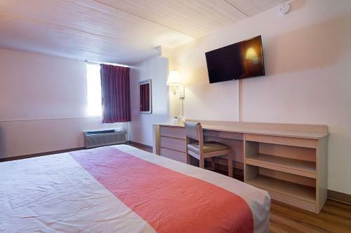 Motel 6 Decatur