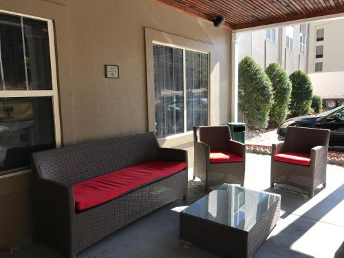 Hotel Country Inn & Suites By Radisson, Dalton, Ga
