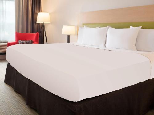 Hotel Country Inn & Suites By Radisson, Dalton, Ga