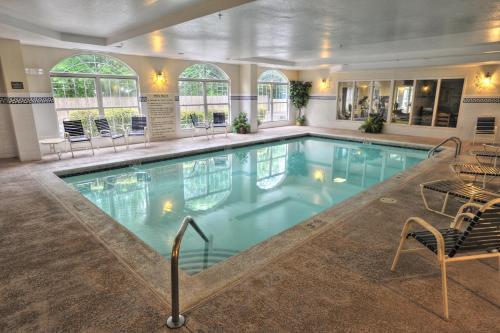 Hotel Country Inn & Suites By Radisson, Dalton, Ga