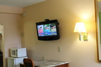Hotel Fairbridge Inn & Suites
