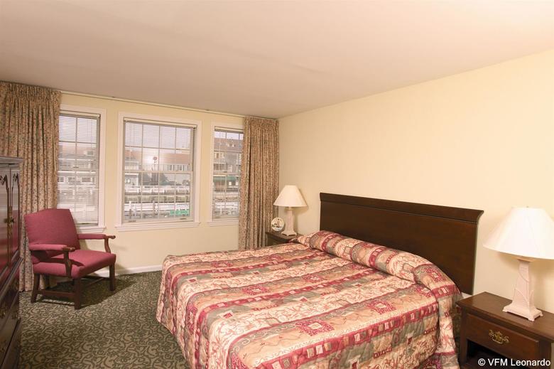 Aparthotel Wyndham Newport Onshore
