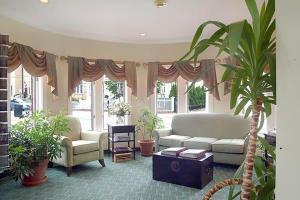 Aparthotel Wyndham Newport Onshore