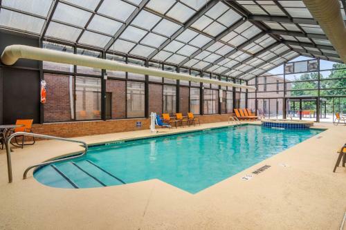 Hotel Comfort Inn & Suites Perry