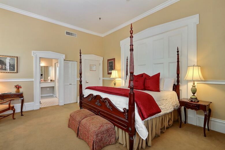 Bed & Breakfast The Presidents' Quarters Inn