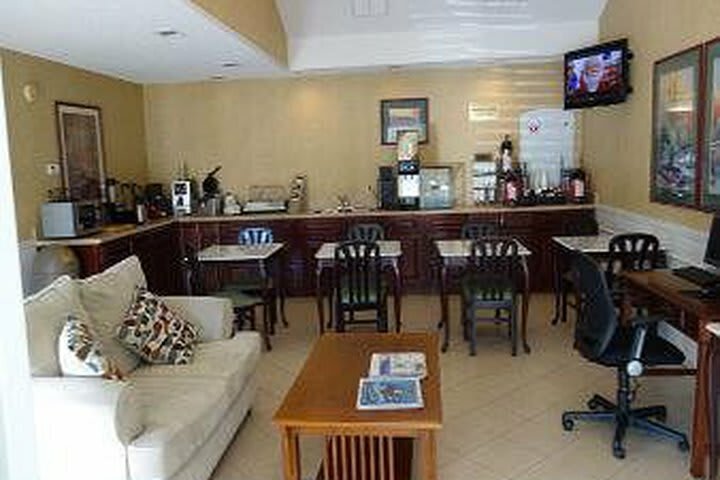 Hotel Super 8 Statesboro