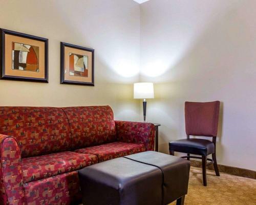 Hotel Comfort Suites Stockbridge