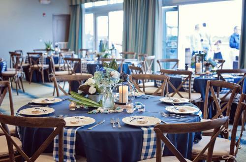 Cotton Sail Hotel Savannah Riverfront