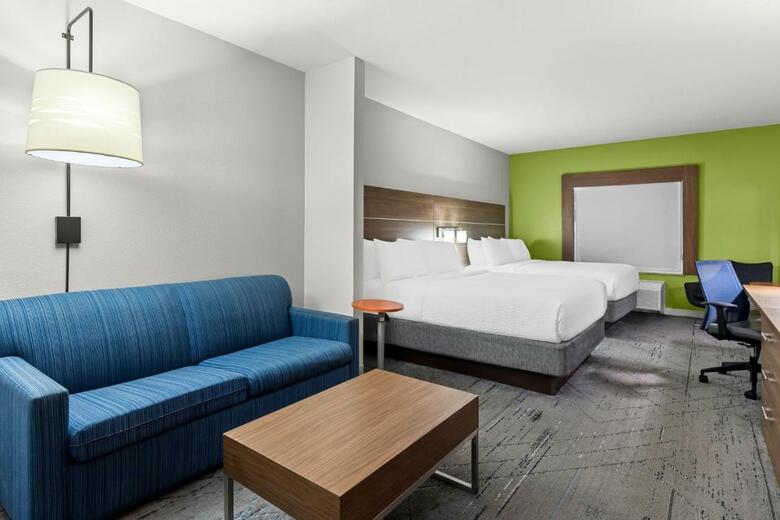 Holiday Inn Express Hotel & Suites Savannah Midtown
