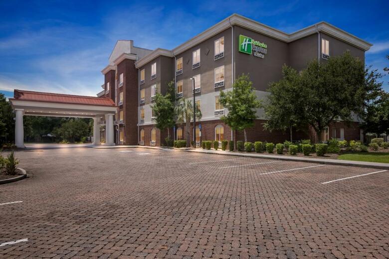 Holiday Inn Express Hotel & Suites Savannah Midtown