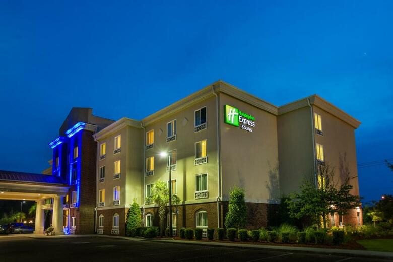 Holiday Inn Express Hotel & Suites Savannah Midtown