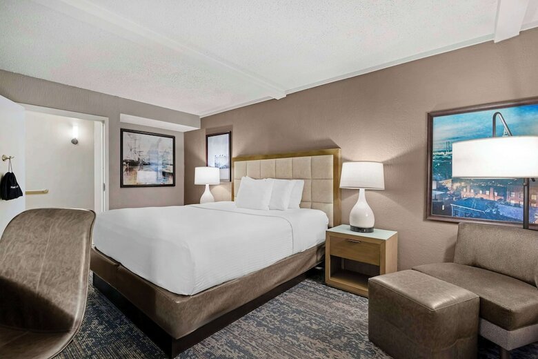 Hotel Best Western Plus Savannah Historic District