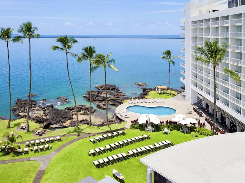 Hilo Naniloa Hotel